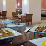 Гостиница Holiday Inn Jeddah Al Salam — фото 2
