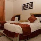 Гостиница Lafontaine Rowaa Jeddah Suites — фото 2