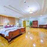 Гостиница Prince Suites Residence Managed by Prince Palace — фото 3