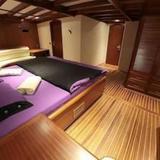 Barbaros Yachting Luxury Private Gulet 6 Cabins — фото 1