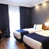 Гостиница Holiday Inn Express Manisa-West — фото 1