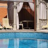 Villa Sonyachna With Swimming Pool — фото 2