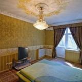 One bedroom Apartment on Svobody Square — фото 3