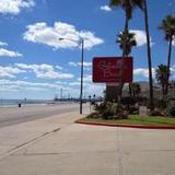Гостиница Holiday Inn SunSpree Resort Galveston Beach — фото 2