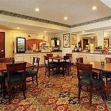 Holiday Inn Express Hotel & Suites Houston-Westchase Bltwy 8 — фото 1