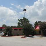 Americas Best Value Inn I-45 North Houston — фото 1