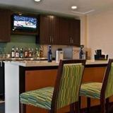 Гостиница SpringHill Suites by Marriott Houston Hobby Airport — фото 1