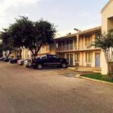 Motel 6 Houston - East — фото 1