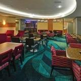 Гостиница SpringHill Suites by Marriott Dallas DFW Airport East/Las Colinas Irving — фото 2
