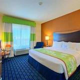 Fairfield Inn & Suites By Marriott San Antonio Seaworld — фото 2