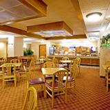 Holiday Inn Express Hotels San Antonio Airport — фото 1