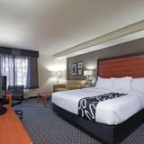 La Quinta Inn & Suites San Antonio Convention Center — фото 1