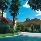 Гостиница La Quinta Inn & Suites Orlando UCF — фото 3