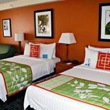 Fairfield Inn and Suites by Marriott Orlando near Universal Orlando — фото 2