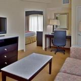 Holiday Inn Express Hotel & Suites Orlando International Drive — фото 2