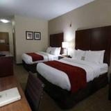Comfort Suites Columbus West — фото 1