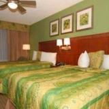 Гостиница Quality Inn & Suites Holliwood Boulevard — фото 1