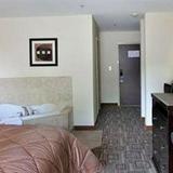 Quality Inn & Suites — фото 1