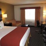 Holiday Inn Express Hotel & Suites DAVIS — фото 1