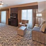 Holiday Inn Express Hotel & Suites Dallas, Galleria Area — фото 3