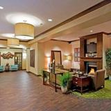 Holiday Inn Express Hotel & Suites Logan — фото 1