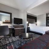 Fairfield Inn & Suites by Marriott Boston Cambridge — фото 1
