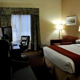 Holiday Inn Express Hotel & Suites CINCINNATI-BLUE ASH — фото 2
