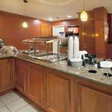 Гостиница STAYBRIDGE SUITES AUSTIN-ROUND ROCK — фото 2