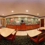 Econo Lodge Charlotte Airport — фото 1