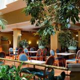 Embassy Suites Hotel® Greensboro-Airport — фото 1