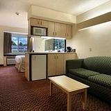 Microtel Inn And Suites Burlington — фото 2
