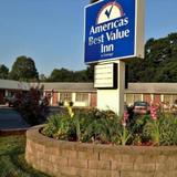Americas Best Value Inn Brooklyn — фото 1