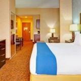 Holiday Inn Express Hotel & Suites Byram — фото 2