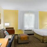 Гостиница TownePlace Suites by Marriott Mobile — фото 1
