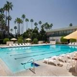 Anaheim Plaza Hotel & Suites — фото 1