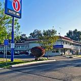 Motel 6 Fresno - SR 99 — фото 1
