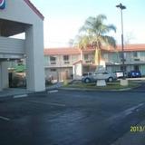 Motel 6 Fresno - North Barcus Avenue — фото 2