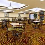 Holiday Inn Express Hotel & Suites Fresno Northwest-Herndon — фото 1
