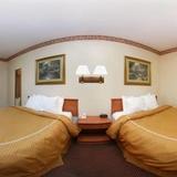 Comfort Suites Huntington Beach Hotel — фото 1