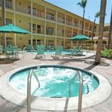 La Quinta Inn & Suites Santa Ana — фото 3