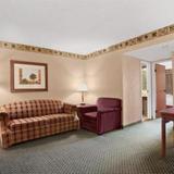 Embassy Suites Hotel Colorado Springs — фото 1