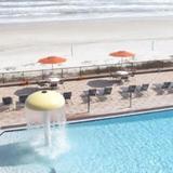La Quinta Inn & Suites Daytona Beach — фото 2