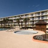 Гостиница RAMADA LIMITED ON THE BEACH — фото 2