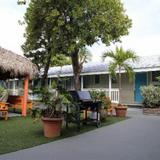 Seashell Motel & Key West Hostel — фото 1
