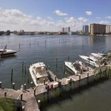 Miami Waterfront Apartments — фото 1