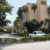 La Quinta Inn & Suites West Palm Beach — фото 3