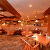 Гостиница Best Western Fargo Doublewood Inn — фото 1