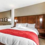 Гостиница Comfort Suites West Omaha — фото 2