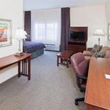 Гостиница STAYBRIDGE SUITES OKLAHOMA CITY-QUAIL SPRINGS — фото 1