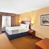 La Quinta Inn & Suites Erie — фото 2